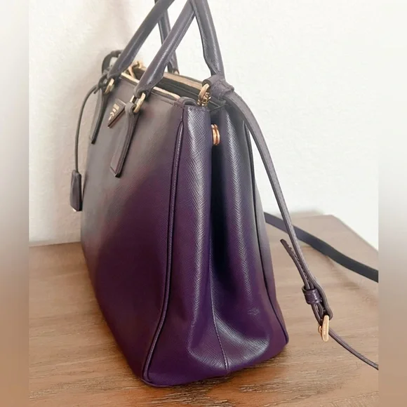 Prada Galleria Saffiano Bag - Picture 7 of 10